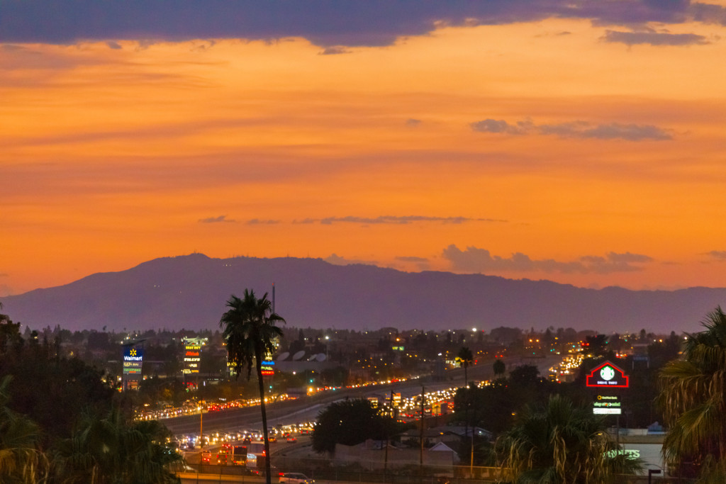 Sunset over the city of Burbank